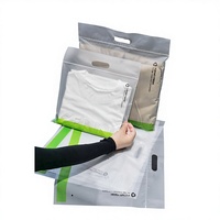 Sac d'emballage transparent givré épaissi avec logo personnalisé, sac à fermeture éclair haut de gamme pour vêtements, t-shirts, sac auto-scellant souple