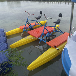 QIQU Trimaran à cadre en aluminium indestructible, kayak à pédales biplace, vélo aquatique avec coque en PE, résistant à la décoloration, usage commercial - Product Image 2