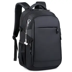 حقيبة ظهر عصرية مخصصة لعام 2022 للبيع بالجملة حقيبة سفر سوداء للرجال حقيبة ظهر للكمبيوتر المحمول