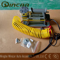 Gonfleur de pneu de voiture à compresseur d'air portable durable et robuste 12V DC avec fonction de surveillance de la pression des pneus