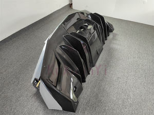 Pare-chocs arrière en fibre de carbone semi-sèche de <span class=keywords><strong>vente</strong></span> directe d'usine de style SVJ pour kit carrosserie <span class=keywords><strong>Lamborghini</strong></span> <span class=keywords><strong>Aventador</strong></span> LP700 LP720 LP750 - Product Image 3