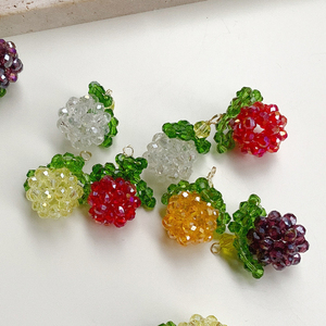 Abalorios con Forma de Bayas |   Colgantes de Frutas con Cuentas de Cristal Coloridas Hechos a Mano para la Creación de Joyería DIY, Llaveros, Bolsos y Accesorios de Ropa - Product Image 2