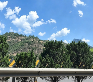 Galvanized Metal Highway Vehicle Barrier For Freeway Expressway And Motorway Applications - Product Image 6