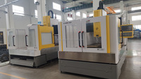 Plateforme mobile à portique DC-1317 haute précision BT40 pour moule de pièce unique de grande taille, gravure et fraisage de précision avec stabilité optimisée