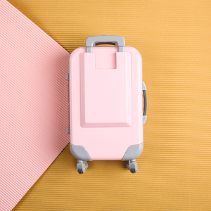 <span class=keywords><strong>Justgirl</strong></span> – Coffret Maquillage Enfant Multicolore à Marque Privée : Vernis à Ongles à Base d'Eau, Fard à Paupières et Mini Valise pour Gloss - Product Image 3