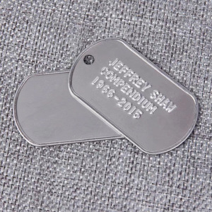 Pendentif plaque de chien rectangulaire en acier inoxydable plaqué avec finition brillante - Product Image 2