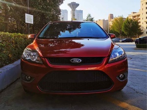 En stock, vente flash, <span class=keywords><strong>Ford</strong></span> <span class=keywords><strong>Focus</strong></span> 1.8T 2013 <span class=keywords><strong>2014</strong></span> 2015, <span class=keywords><strong>prix</strong></span> bas, voiture d'<span class=keywords><strong>occasion</strong></span>, voiture compacte, voitures d'<span class=keywords><strong>occasion</strong></span> pour les voyages en famille, à vendre - Product Image 2