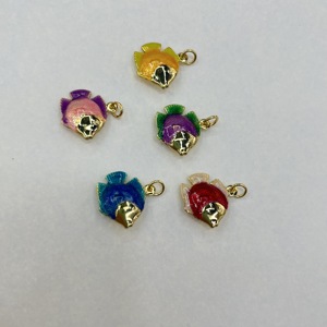 Pendentif en émail de <span class=keywords><strong>poisson</strong></span> multicolore personnalisé plaqué or, breloques d'animaux marins pour femmes, accessoires de mode DIY - Product Image 3