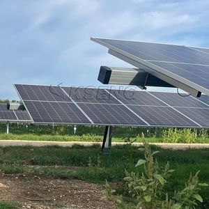 2mW đơn trục tự động bảng điều khiển năng lượng mặt trời <span class=keywords><strong>Tracker</strong></span> gắn hệ thống PV tấm mặt trời <span class=keywords><strong>Tracker</strong></span> gắn kết - Product Image 2