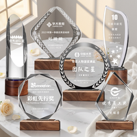 Plaque en cristal K9 de haute qualité, personnalisable avec logo gravé, pour cadeau d'entreprise, vente en gros à bas prix à Pujiang WZ