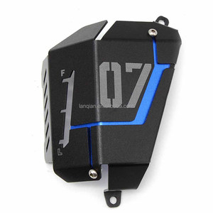 Pour YAMAHA <span class=keywords><strong>MT</strong></span>-<span class=keywords><strong>07</strong></span> 2014-<span class=keywords><strong>2016</strong></span> FZ-<span class=keywords><strong>07</strong></span> MT07 FZ <span class=keywords><strong>07</strong></span> Accessoires de moto Grille de radiateur Garde de protection du réservoir d'eau en aluminium - Product Image 1