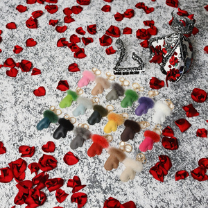 <span class=keywords><strong>Porte</strong></span>-clés décoratif en fourrure de vison avec petits pompons, mignon, luxueux et créatif, en forme de gants et de sacs à main en <span class=keywords><strong>laine</strong></span> - Product Image 2
