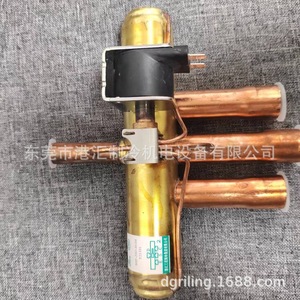 วาล์วสามทางสี่ทางแบบย้อนกลับ Shf 20d 46 04 Sq D44024 000001 24V Dc สำหรับงานทำความเย็น ป้องกันการกัดกร่อน - Product Image 2