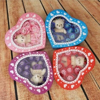 Hadiah Hari Valentine Grosir Bunga Sabun Mawar Bunga Sabun Buatan dengan Beruang Teddy Dalam Kotak Bentuk Hati