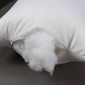 Housses de coussin blanches en polyester à prix abordable pour la vente en gros avec fermeture éclair - Product Image 4