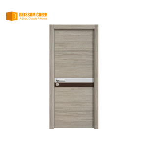 Puerta de Entrada de Madera Maciza Pintada de Diseño Moderno para Hotel u Hogar, Estilo Blossom Cheer, Apertura Abatible, Acabado Interior, Material de Tablero - Product Image 3