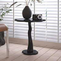Table basse en bois style Ins moderne, design pétale français, pour décoration intérieure, idéale pour le coin canapé du salon, hauteur réglable