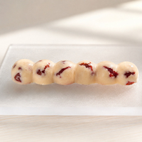 Barras de Chocolate Blanco con Leche y Fresa Premium al por Mayor OEM, Snack Dulce Frutal a Granel Directo de Fábrica