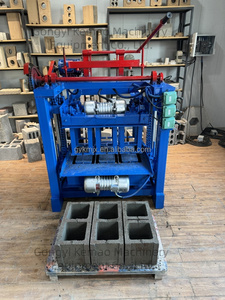Machine à fabriquer des briques 4-35 à approvisionnement stable exportée au Nicaragua pour l'approvisionnement transfrontalier, machine à former des blocs de ciment - Product Image 4
