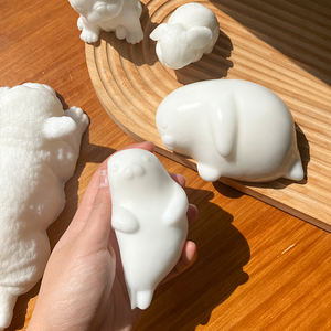 Jouet Squishy Embryon Blanc Biomimétique en TPR à Faire Soi-Même - Jouet à Presser Fait Main pour Soulager le Stress et Personnalisation - Product Image 3