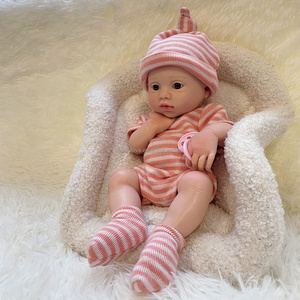 Muñeca de Silicona Sólida de Cuerpo Completo de 13 Pulgadas, Muñeca Reborn Pintada a Mano, Realista, Bebé - Product Image 2