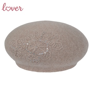 Boina de punto <span class=keywords><strong>para</strong></span> mujer, bordado floral <span class=keywords><strong>a</strong></span> <span class=keywords><strong>crochet</strong></span>, lentejuelas brillantes, elegante, informal, estilo artista pintor - Product Image 4