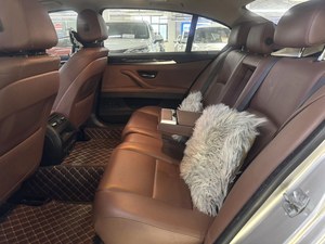 <span class=keywords><strong>BMW</strong></span> 520Li 2017 2.0T Voiture d'<span class=keywords><strong>occasion</strong></span> Conduite à gauche Automatique Essence Berline Intérieur foncé Sièges en cuir Caméra de recul Pour l'exportation - Product Image 5