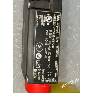 AZM161SK-12/12RK-024 AZM161SK-12/12RK-M16-24V 101164207 SCHMERSAL SOLENOID Utilisé - Product Image 2