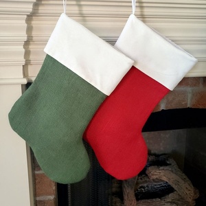 Chaussettes de Noël en velours rouges personnalisées avec logo brodé, sublimation, pour enfants, décorations de Noël, vente en gros - Product Image 3