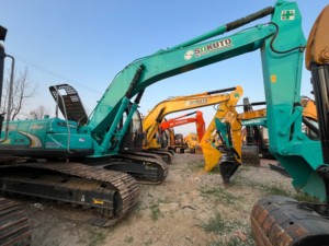 Excavadora de orugas KOBELCO SK200, excavadora de orugas hidráulica KOBELCO, original, usada en Japón, a la venta - Product Image 2