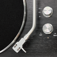 Modern Tasarımlı Vinil Plak Çalar Pikap, Harici Hoparlörler ve Bluetooth Özelliğiyle