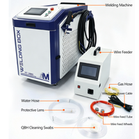 Machine de soudage au laser portative 3-en-1 de 3000 W pour le soudage de l'aluminium et de l'acier, la découpe et le nettoyage de la rouille, avec certificat CE, prix d'usine