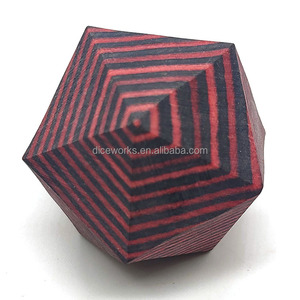 Tùy Chỉnh Khắc Biểu Tượng Số Mô Hình Lớn 32Mm Đa Diện Bằng Gỗ Cầu Vồng D20 Con Xúc Xắc - Product Image 5