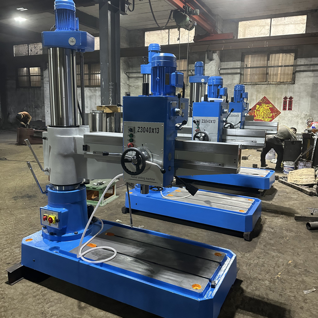 Reliable Accuracy Automatic Vertical Radial Drilling Machine with PLC and Gearbox 220V for Metal Turning and Precision Drilling