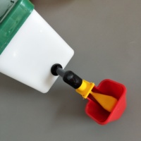 Abreuvoir à mamelons pour poulets, abreuvoir à mamelons pour volailles, vente chaude, valve flottante automatique, abreuvoir à mamelons pour poulets