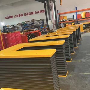 Chariot élévateur à ciseaux Vente en gros Table élévatrice personnalisée Table inclinable - Product Image 3