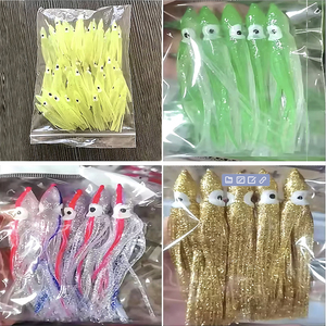 Échantillon <span class=keywords><strong>gratuit</strong></span> 6 pièces/sac 12cm Jupes <span class=keywords><strong>de</strong></span> calmar entièrement luminescentes Leurre pour marlin, thon, mahi-mahi, gros gibier, pêche en eau salée, leurre <span class=keywords><strong>de</strong></span> traîne - Product Image 2