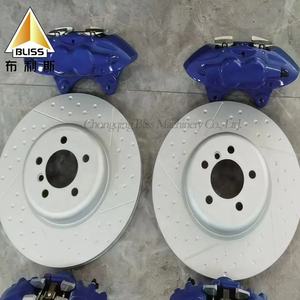 Kit Freni Maggiorati Anteriori 340Mm 370Mm Disco <span class=keywords><strong>Freno</strong></span> Modificato Pinza <span class=keywords><strong>Freno</strong></span> da Corsa a 4 Pistoni M4 per <span class=keywords><strong>F20</strong></span> F35 F32 F22 F30 - Product Image 1