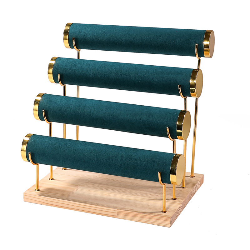 four layers Green