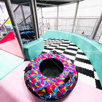 Glissade Donut Personnalisée pour Parc d'Attractions Commercial, Jeu de Glissade de Ski, Équipement de Parc d'Aventures pour Adultes, Aire de Jeux Intérieure pour Enfants