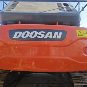 รถขุดมือสอง Doosan DX300LC-9C ขนาด 30 ตัน ราคาถูก พร้อมมอเตอร์และปั๊ม รุ่นปี 2022 นำเข้าจากเกาหลี - Product Image 2