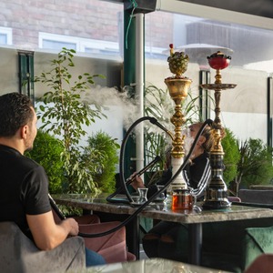 Étagères en option pour narguilé en alliage d'aluminium moyen de 56cm, 2 tuyaux, style arabe - Product Image 5