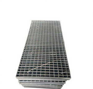 Gouttière de drainage à bas prix avec <span class=keywords><strong>grille</strong></span> en acier inoxydable 304 adaptée aux parkings en béton et aux fossés de circulation industrielle - Product Image 2