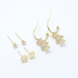 2025 nouveau Offre Spéciale de haute qualité prêt à expédier en forme mixte plaqué or boucles d'oreilles ensemble pour les femmes personnalisé - Product Image 6