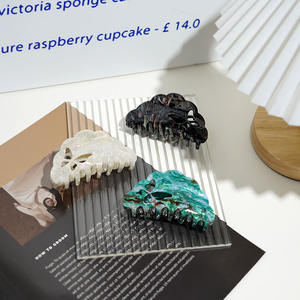 Pince à cheveux unisexe de créateur, motif papillon ajouré, bord ondulé, en demi-acétate, accessoires de mode, vente en gros, personnalisable, haute qualité - Product Image 6