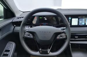 Rongwei I5 Modèle 2023 1.5L Conduite à gauche Essence <span class=keywords><strong>Voiture</strong></span> d'occasion pas chère pour la vente <span class=keywords><strong>en</strong></span> gros Fabriquée <span class=keywords><strong>en</strong></span> Chine - Product Image 6