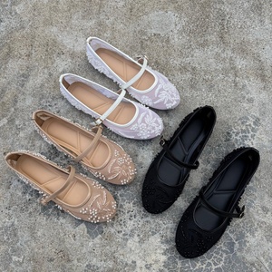 Ballerines Mary Jane brodées de perles pour femme, nouveau modèle 2026, avec bride à boucle, maille ajourée respirante et semelle extérieure en caoutchouc - Product Image 1