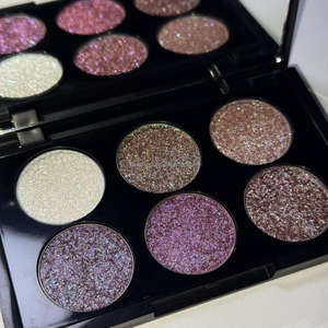 Palette de fards à paupières violets personnalisés à haute pigmentation, fard à paupières duo-chrome pailleté, fard à paupières métallique diamanté DIY - Product Image 2