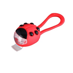 Luz Delantera LED para Bicicleta con Diseño <span class=keywords><strong>de</strong></span> Mariquita, Impermeable, <span class=keywords><strong>de</strong></span> Silicona, Funciona con Batería, Portátil para Ciclismo Nocturno - Product Image 2