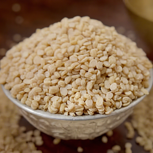 Urad Dal Indien Pur Séché de Qualité Supérieure 100% Pur du Gujarat, Pack en Vrac de 25kg, Durée de Conservation de 24 Mois, FitTree International Global - Product Image 1